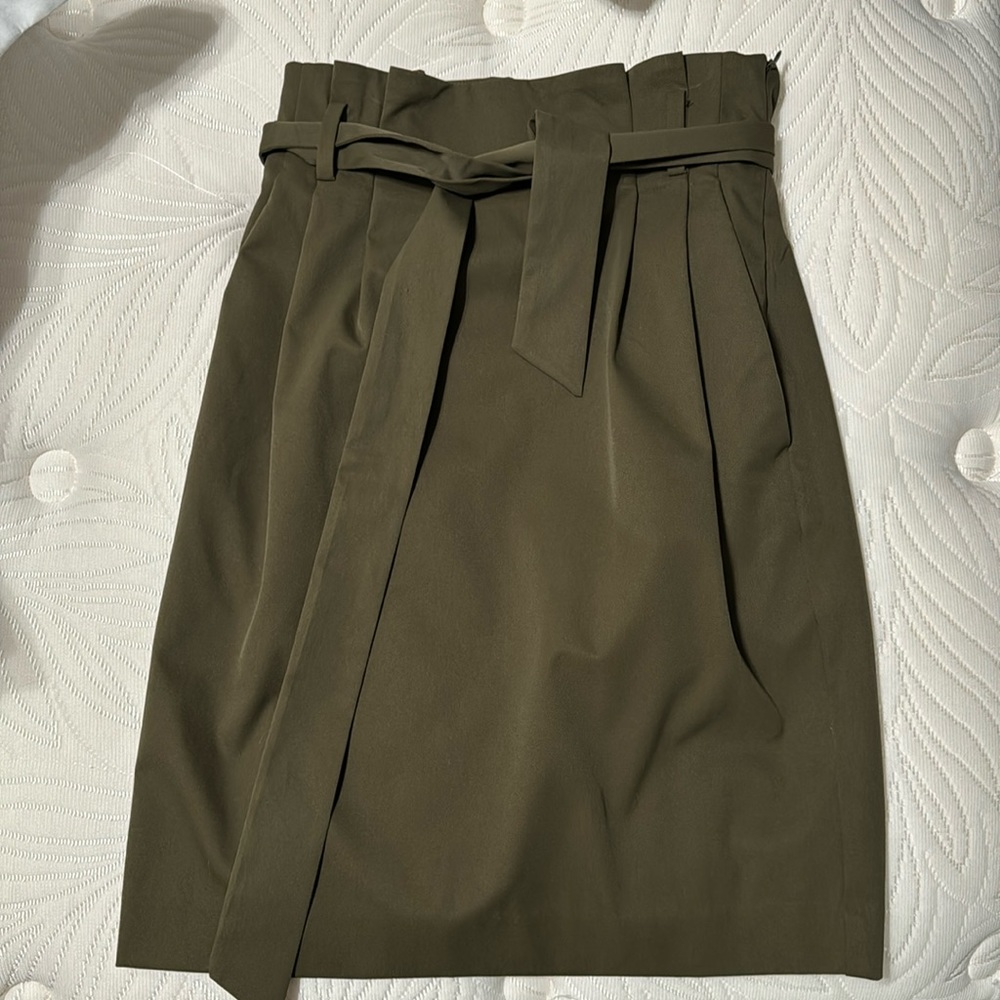 H&M khaki/army green skirt with tie waist. Mid thigh length
